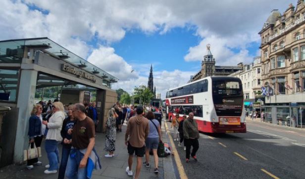 Photo showing Pavement congestion outside Waverley Steps and Waverley Market at the East End of Princes Street